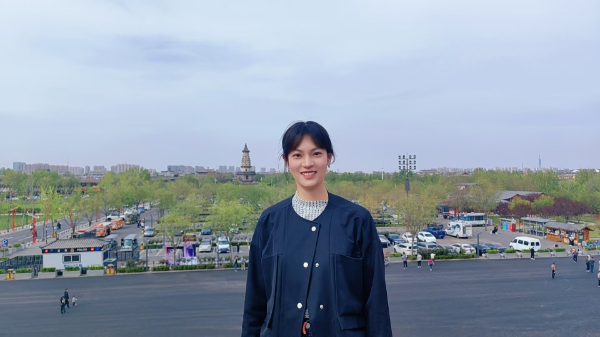 李霁_resized.png