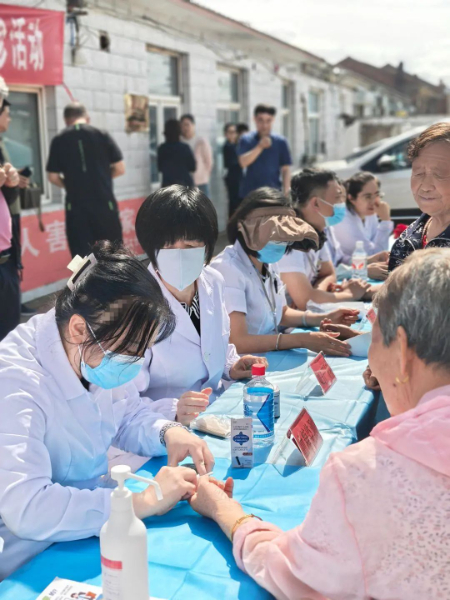 活动现场.jpg
